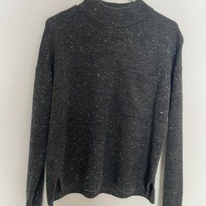 Madewell turtleneck sweater with pocket